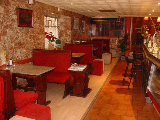Hostal Restaurante Arasa Santa Bárbara エクステリア 写真